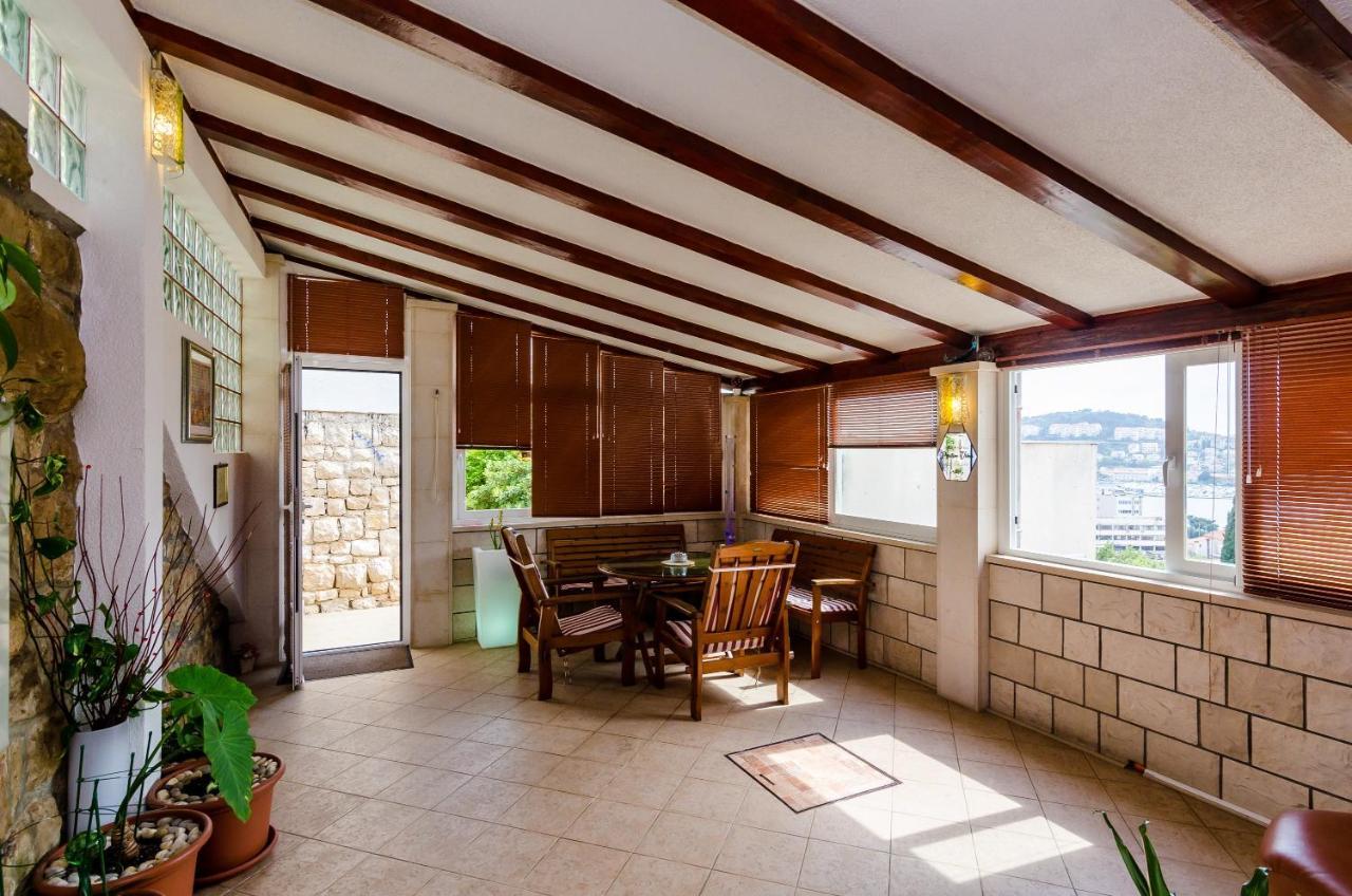 Apartment Antony Дубровник Екстериор снимка