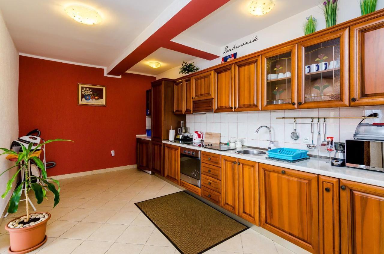 Apartment Antony Дубровник Екстериор снимка