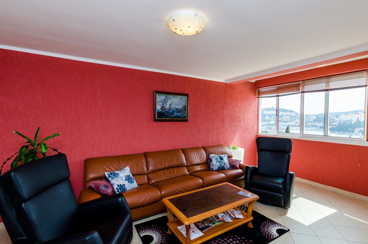 Apartment Antony Дубровник Екстериор снимка